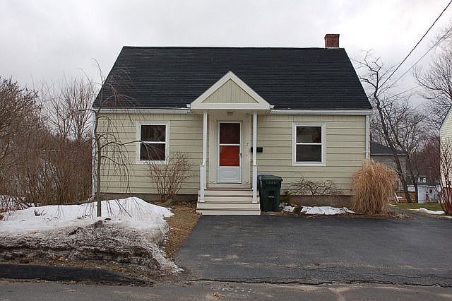 2nd image of 17 Oneil St