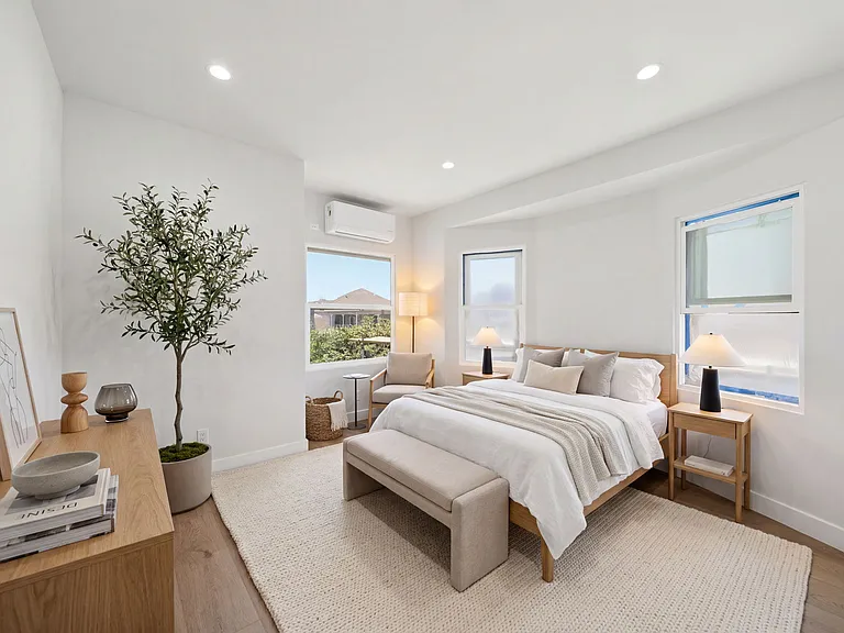 439 S Evergreen Ave #443 — Photo 7