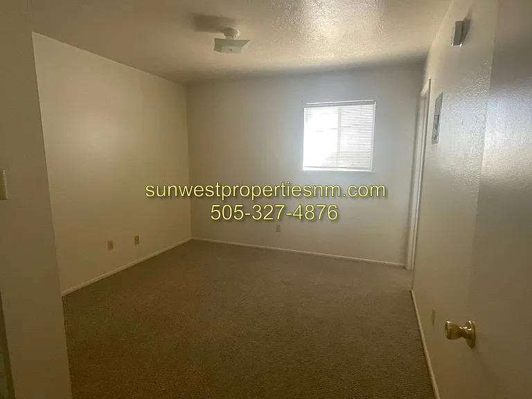 2705 E 22nd St — Photo 9