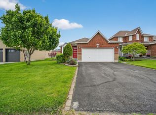 168 Hurst Dr, Barrie, ON L4N 8P6