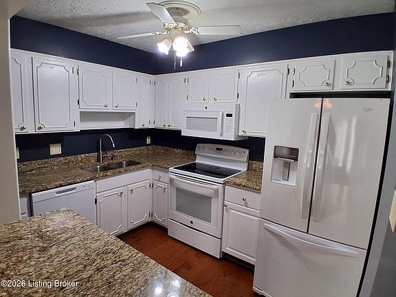 5th image of 1935 Gardiner Ln APT H117