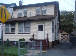 136 Ball St, Irvington, NJ 07111