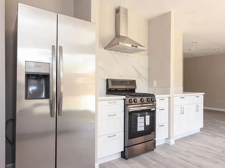 8335 Langdon Ln — Photo 13
