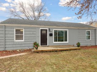 528 Shakopee Ave E, Shakopee, MN 55379