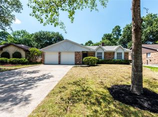 9714 Dalmally St, Spring, TX 77379