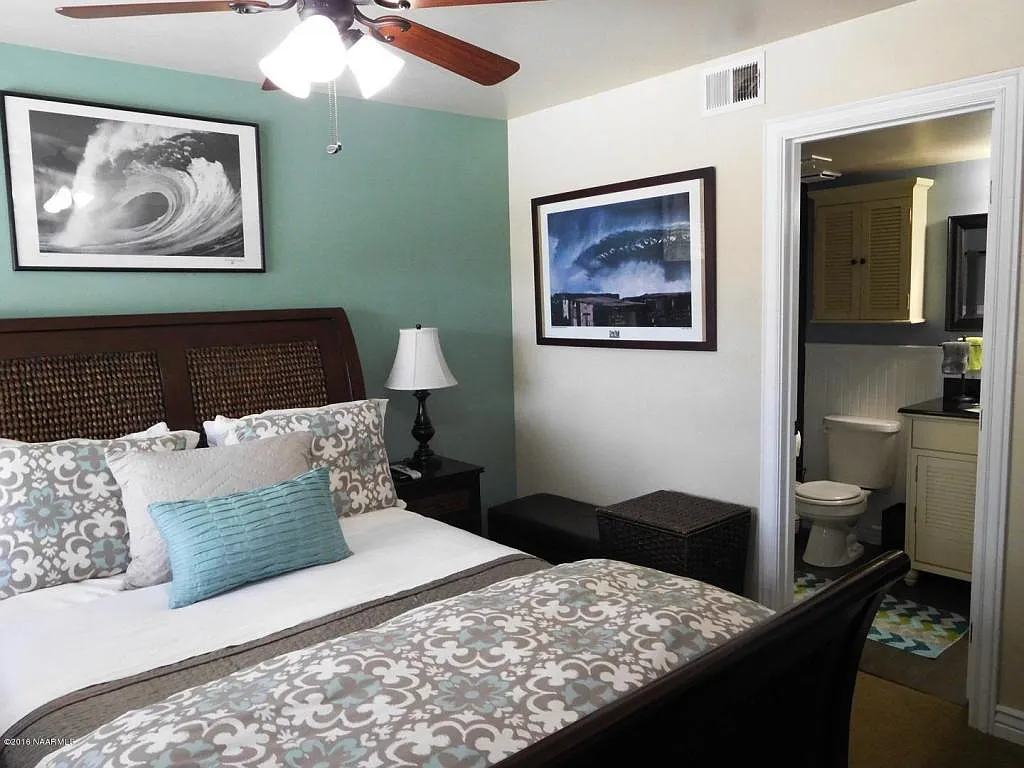 2 bed, 900 sqft, $1,800 — Photo 2