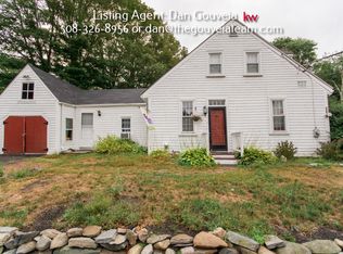 126 N Walker St, Taunton, MA 02780