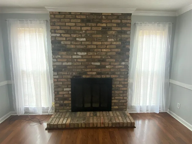 3050 Sutton Dr — Photo 5