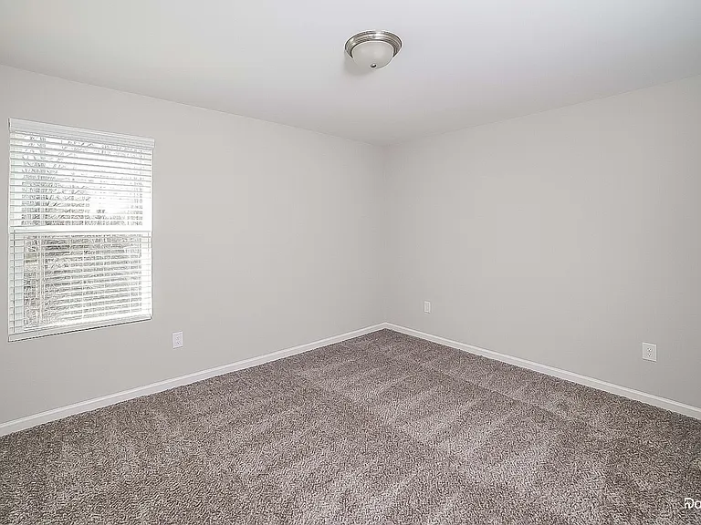 391 Shady Grove Ct — Photo 11