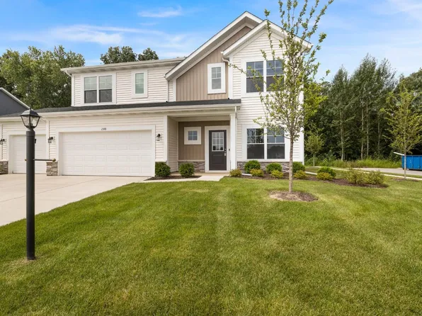2348 Dunewood St, Portage, IN 46368