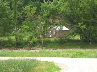 17141 Bailey Rd, Blue River, WI 53518