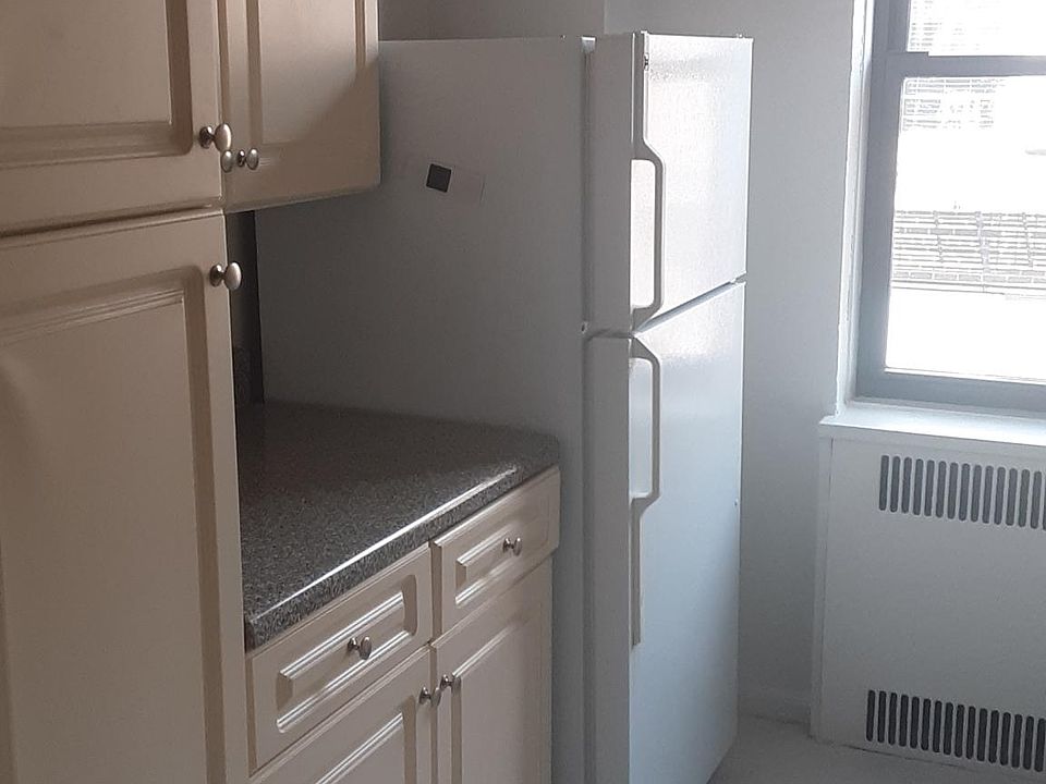 1st image of 2 N Broadway APT 6K