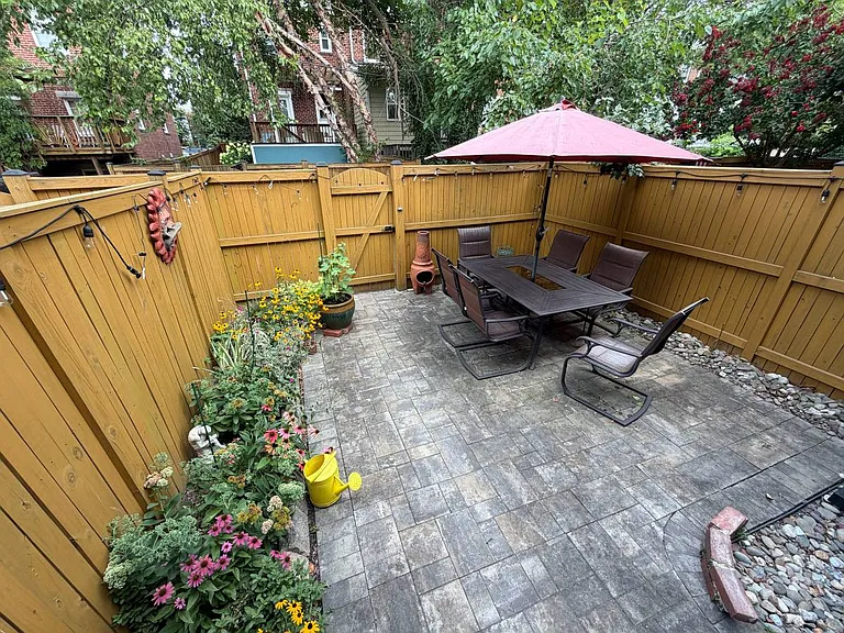 1723 N Cliff St — Photo 12