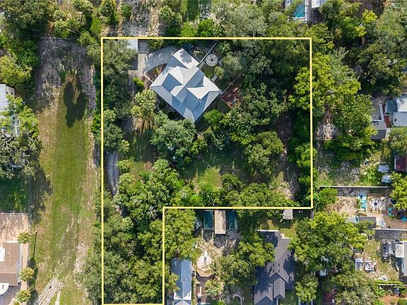 2nd image of 207 N LEVIS AVENUE