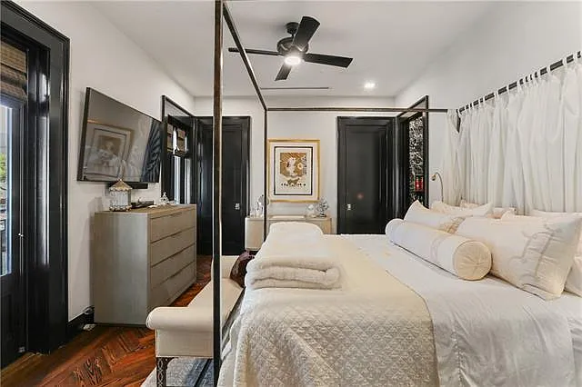 419 Carondelet St #PHB — Photo 37