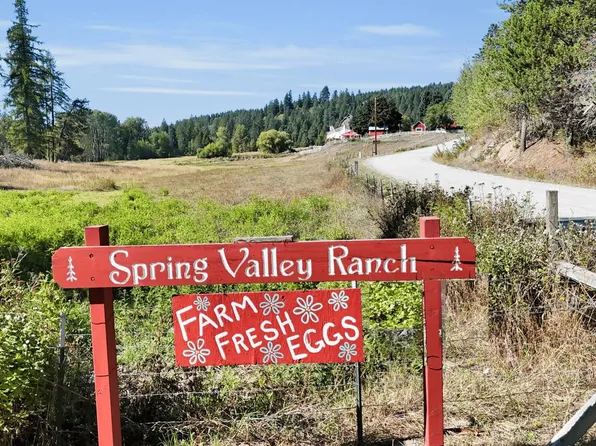 131 Country Ln, Newport, WA 99156