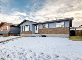 6944 N Temple Dr NE, Calgary, AB T1Y 4X9