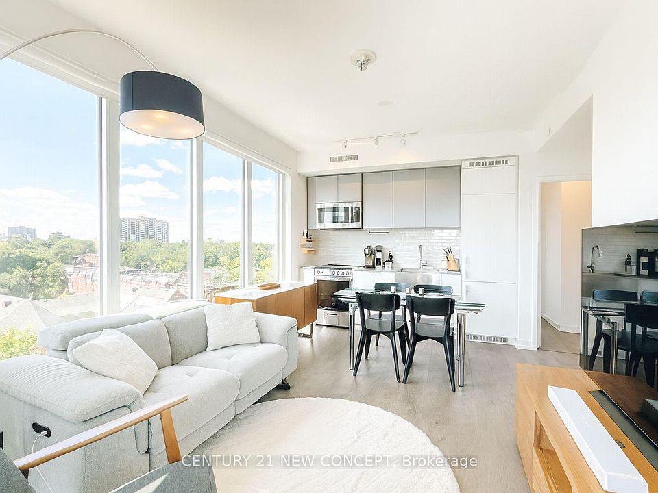 1st image of 270 Dufferin St #608