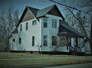 390 Brunson Ave, Benton Harbor, MI 49022
