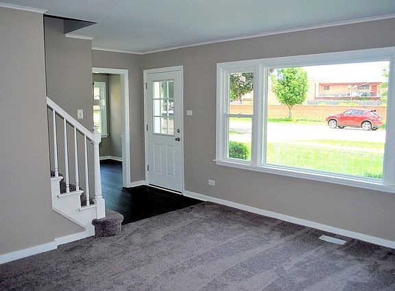 5th image of 9236 S 48th Ct