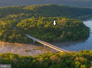 Charles Town Rd, Charles Town, WV 25414