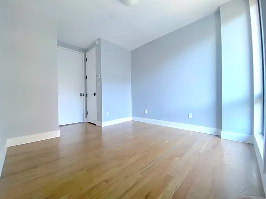 Rented by Nooklyn NYC LLC | media 141