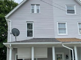 317 N Lobb Ave, Pen Argyl, PA 18072