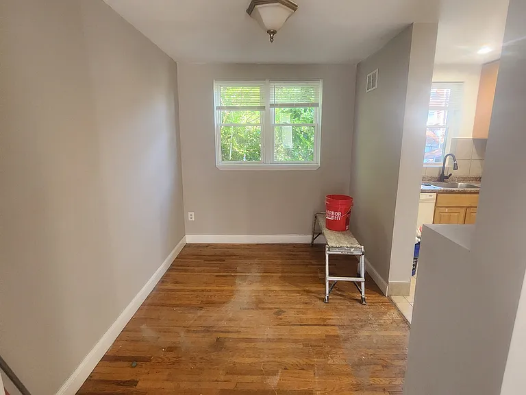 625 E Annsbury St — Photo 10