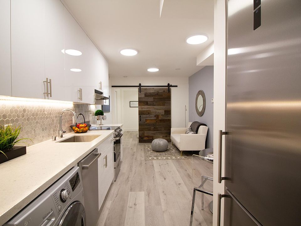 1st image of 589 Dolores St #1