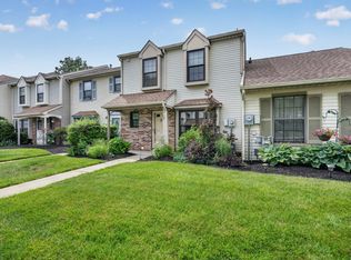13 Ashford Ct, Robbinsville, NJ 08691