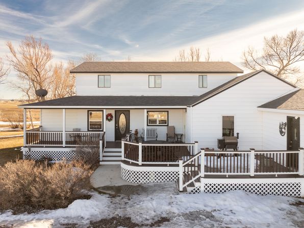 280 8th Ln NE, Fairfield, MT 59436