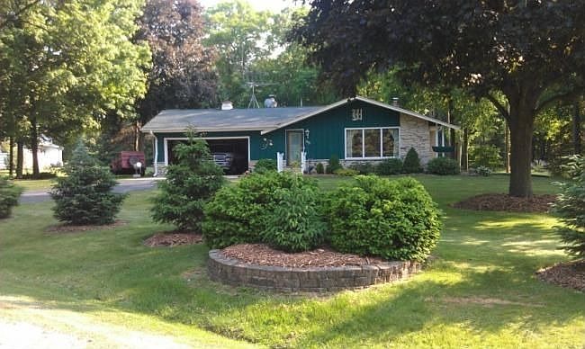 1st image of 17925 W West Ln