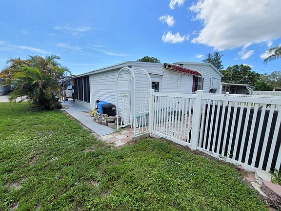 4th image of 3390 Gandy Blvd #136