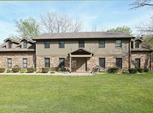 32801 Deer Ridge Dr, Wilmington, IL 60481