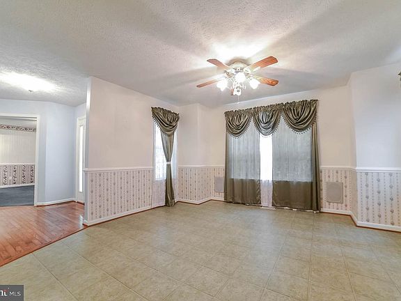 5th image of 38180 Etna Ct