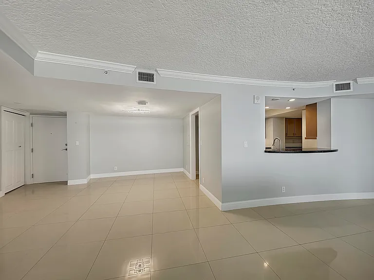 3000 N Ocean Dr #23E — Photo 9
