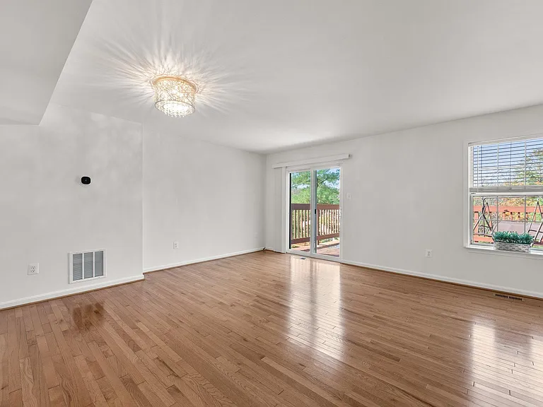 8615 Andrew Ellicott Ct — Photo 12