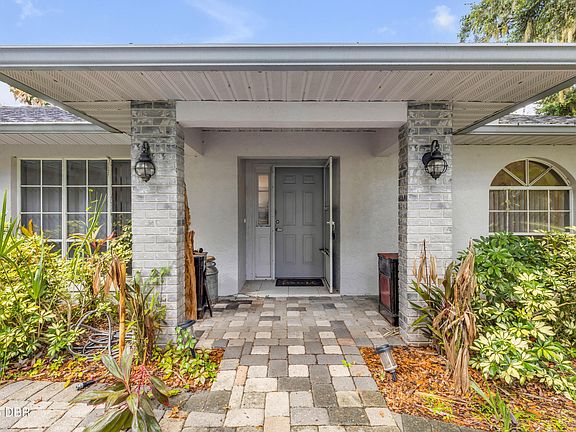 2nd image of 1328 Needle Palm Dr