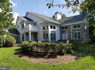 332 Hunters Rd, Washington, VA 22747