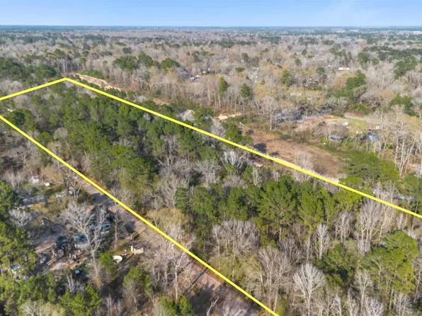 McGager Dr, New Caney, TX 77357