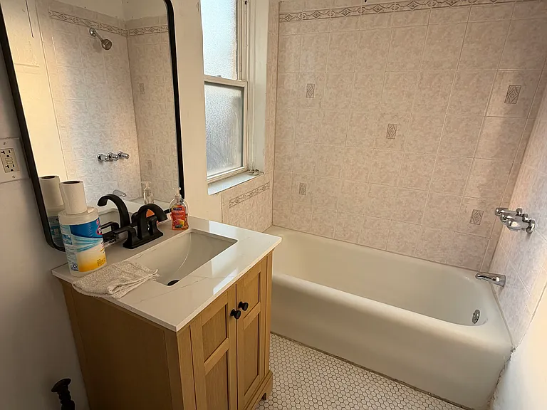 7706 S Wabash Ave #2 — Photo 4