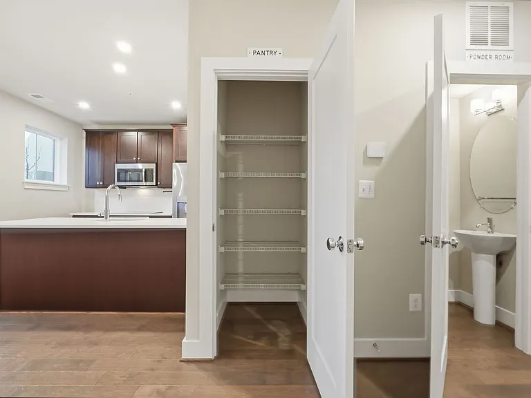 7227 Georgia Ave NW #B — Photo 11