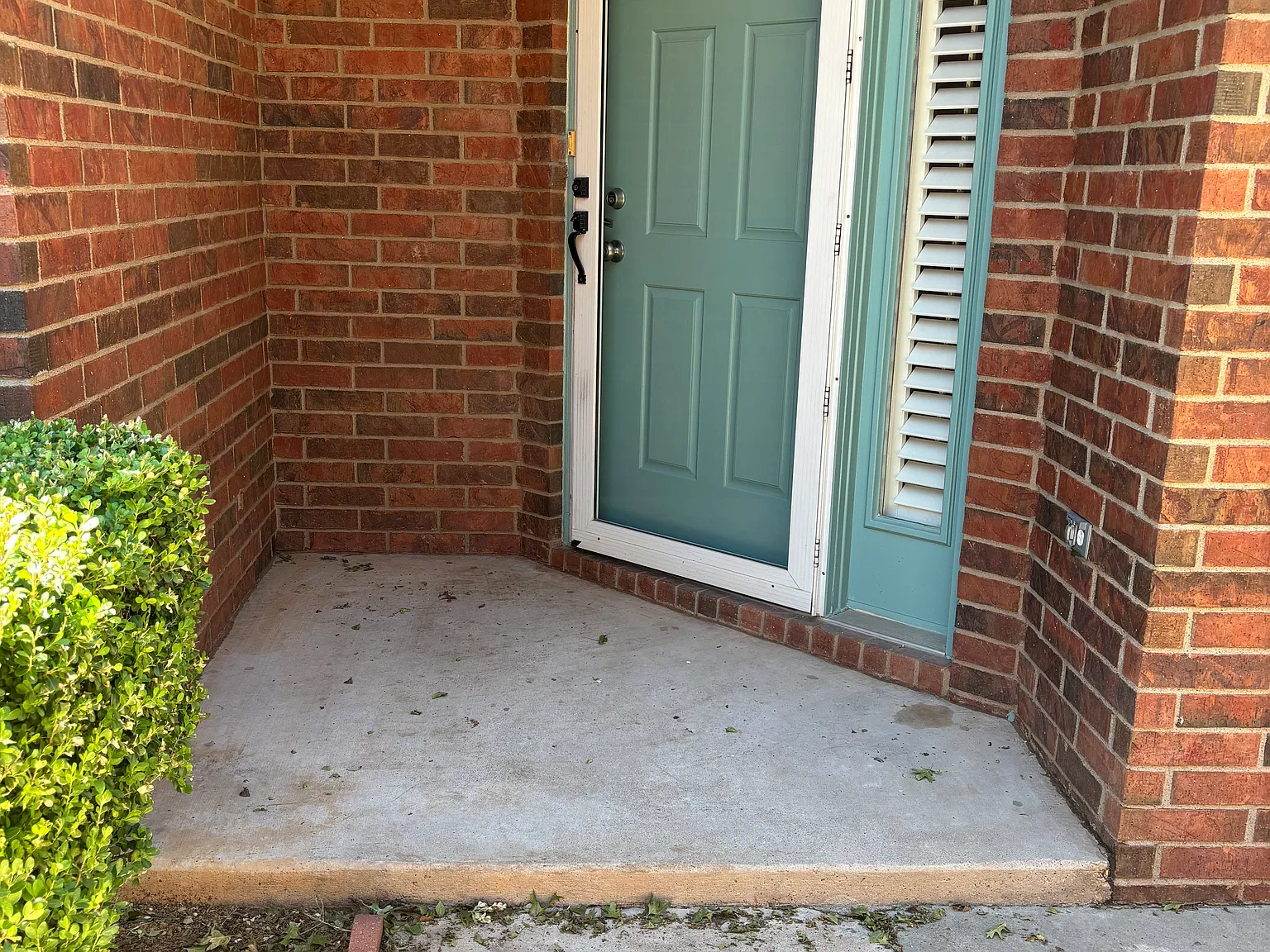 2 bed, 1726 sqft, $1,700 — Photo 3