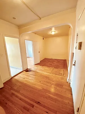 Rented by Zjama Realty Corp | media 11