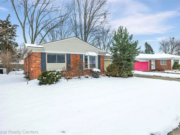 38882 Ross St, Livonia, MI 48154
