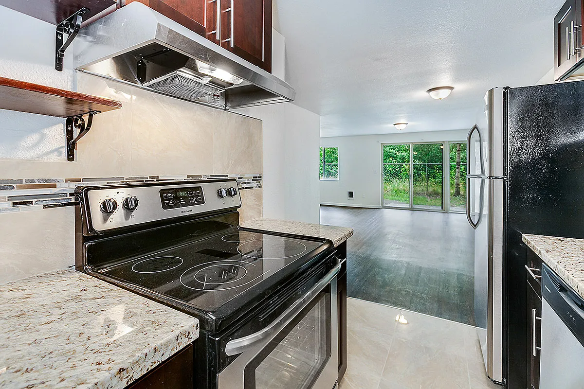 2311 O St NE — Photo 3