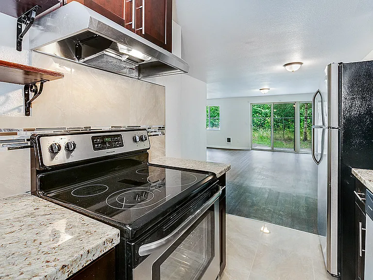 2311 O St NE — Photo 17