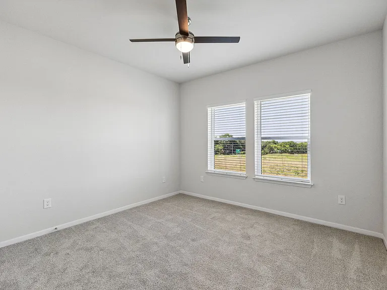Stone Creek Flats - Brand New Apartments in Sherman, Texas — Photo 44