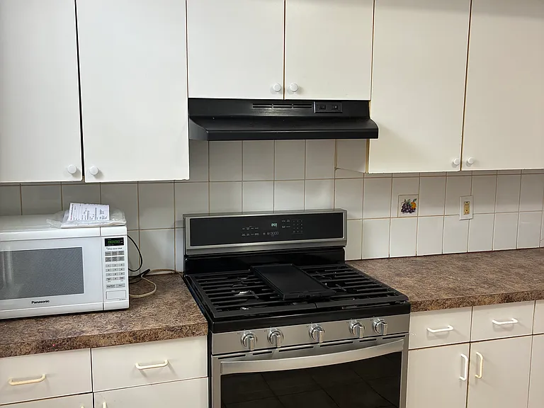 326 Stegman Pkwy #1 — Photo 7