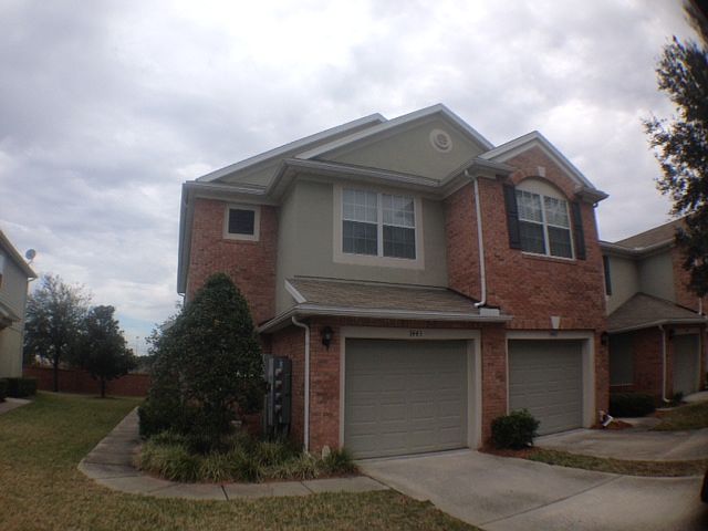 1st image of 92 Dundee Pl